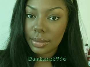 Demixoxo6996