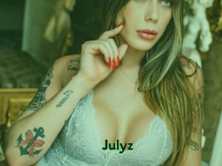 Julyz
